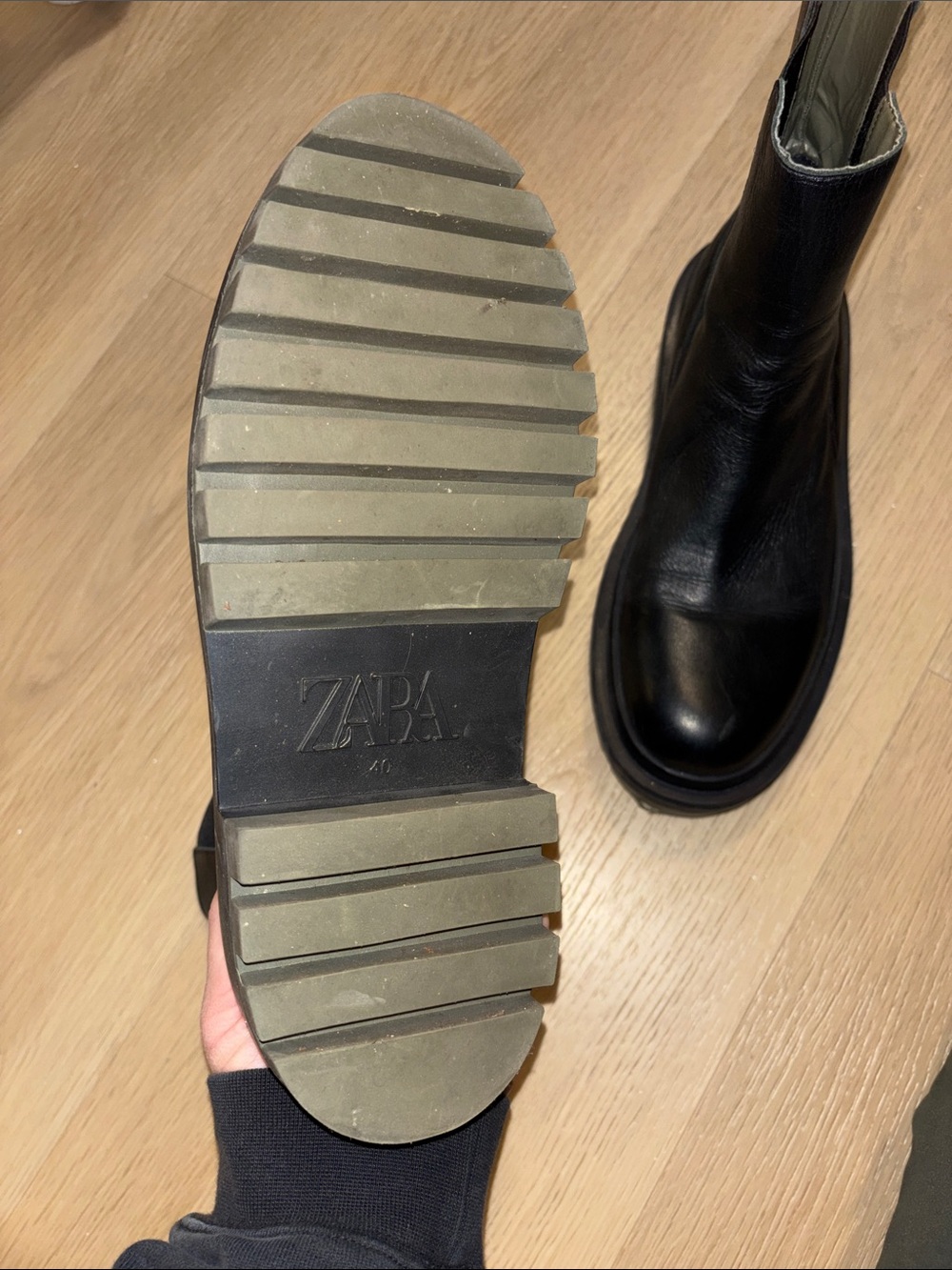 Zara Black Leather Chukka Boots - Picture 3 of 3